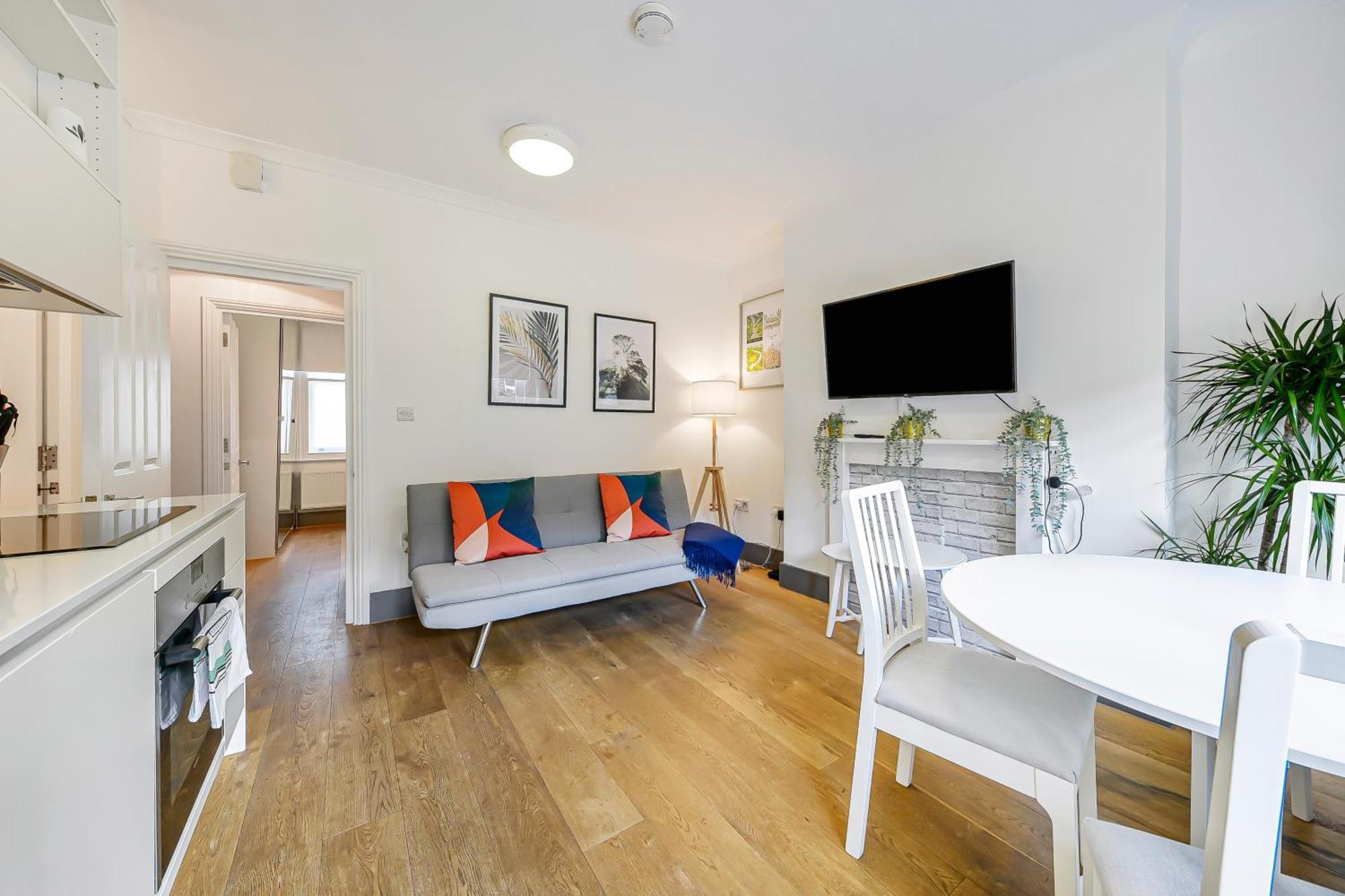 Modern One Bedroom In Fitzrovia, Central Londra Exterior foto